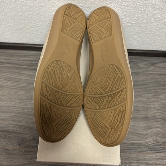 LifeStride Notorious Flat (WIDE)* - Picture 6 of 10